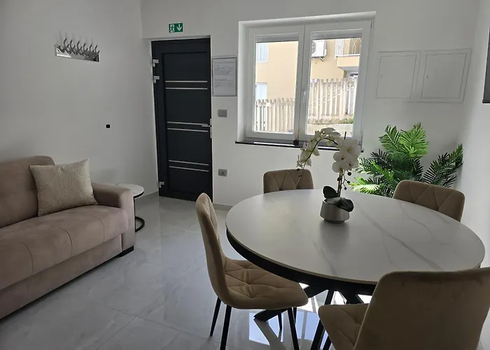 Mak Διαμέρισμα Πορτορόζ