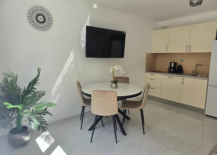 Mak * Πορτορόζ